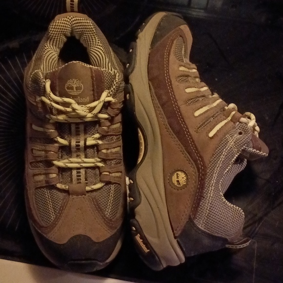 Timberlands - Picture 4 of 4